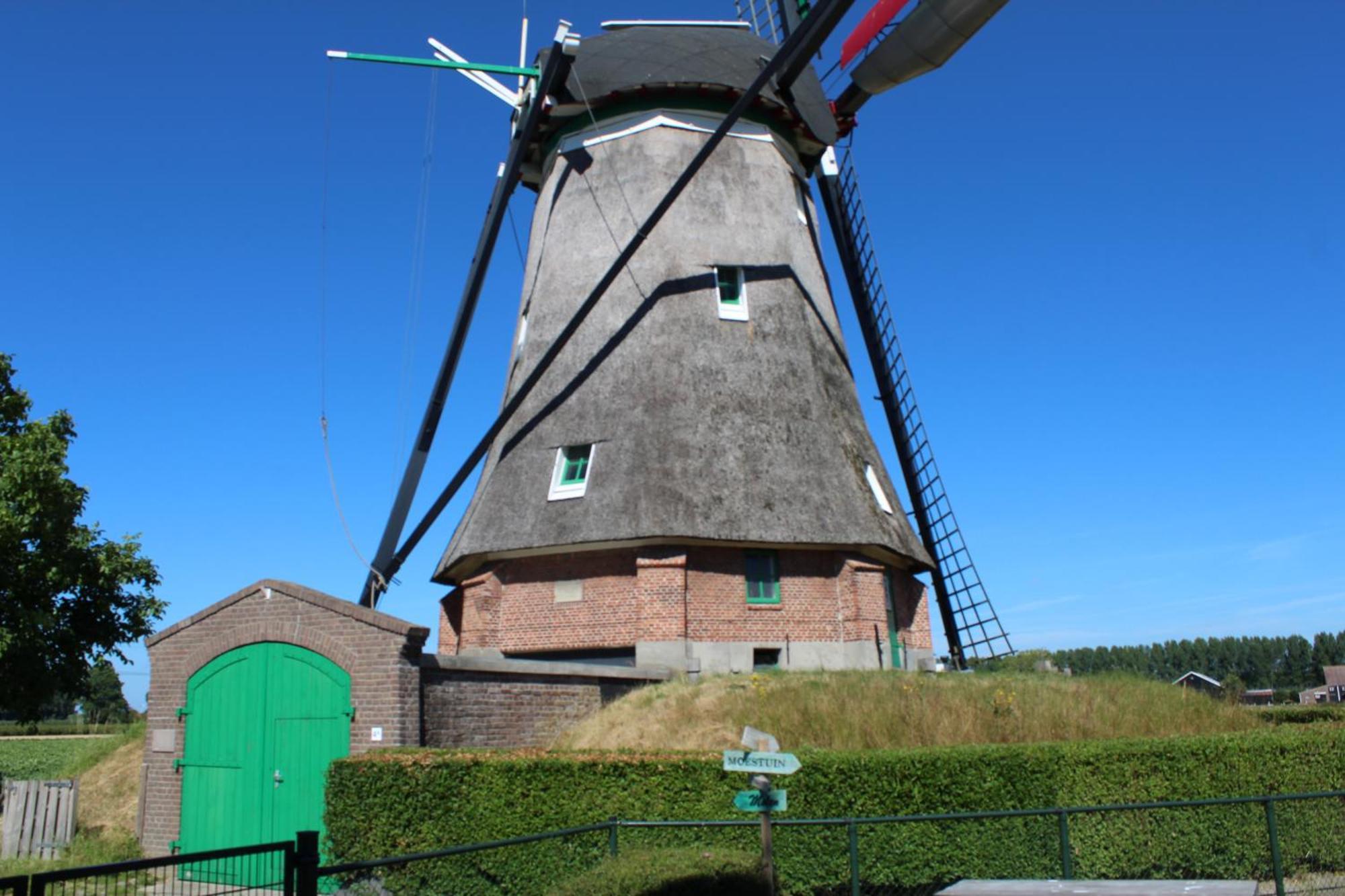 Slapen Aan De Voet Van De Molen Ovezande Exterior foto